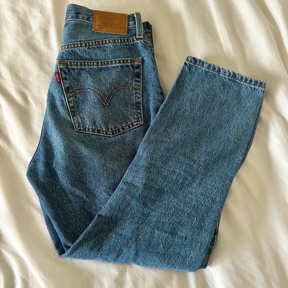 Levi's 501 Crop Blue Jeans